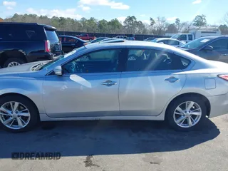 2013 Nissan Altima SV with VIN 1N4AL3AP7DC112135, listed as a IAAI auction lot 41720386 with 171,721 mi miles and . Bid and sale history available at carsss.com. Image 15.