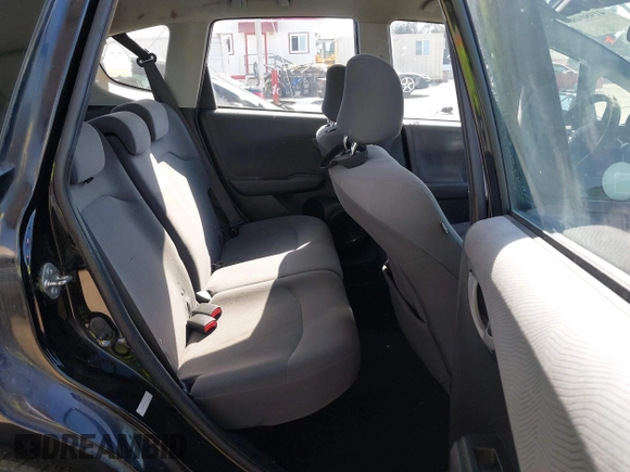 2010 Honda Fit with VIN JHMGE8H28AS012129, listed as a IAAI auction lot 41980485 with 144,170 mi miles. Bid and sale history available at carsss.com. Image 8.