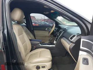 2014 Ford Explorer XLT with VIN 1FM5K7D80EGB07410, listed as a IAAI auction lot 41954378 with 194,485 mi miles and . Bid and sale history available at carsss.com. Image 5.