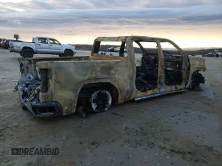 2022 GMC Sierra 1500 with VIN 3GTP9BEK7NG120603, listed as a Copart auction lot 39026973 with Not Provided miles and Non Repairable. Bid and sale history available at DreamBid. Image 3.