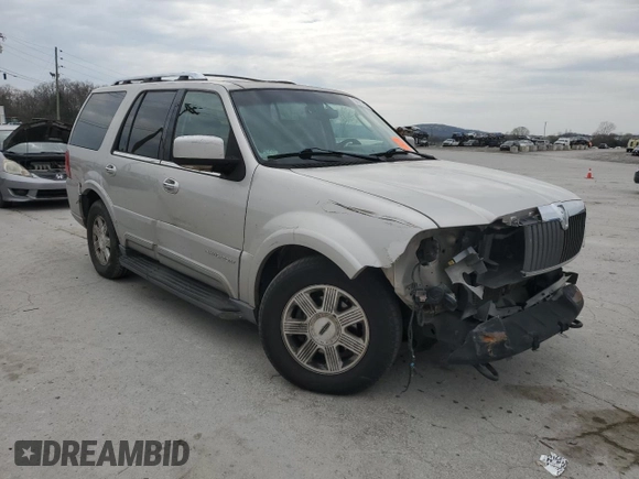 2003 Lincoln Navigator Luxury z VIN 5LMFU28R13LJ02125, wystawiony jako Copart lot #50629795 z przebiegiem 373 692 mil mil oraz Szkoda całkowita • Salvage title. Historia ofert i sprzedaży dostępna na DreamBid. Obrazek 4.