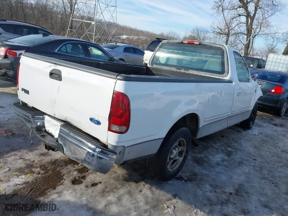 1997 Ford F-150 Standard with VIN 1FTDF17W5VLA93748, listed as a IAAI auction lot 41342357 with 191,234 mi miles. Bid and sale history available at carsss.com. Image 4.