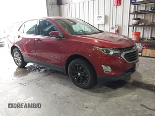 2020 Chevrolet Equinox LT with VIN 3GNAXKEV0LS568625, listed as a IAAI auction lot 41954187 with 66,987 mi miles and . Bid and sale history available at carsss.com. Image 1.