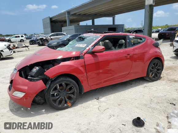 2013 Hyundai Veloster w/Gray Int с VIN KMHTC6AD1DU085546, выставлен на аукционе Copart как лот 58467755 с пробегом 130 932 миль миль и Списание • Salvage title. История ставок и продаж доступна на DreamBid. Изображение 1.