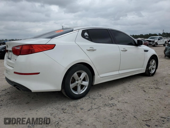 2015 Kia Optima LX with VIN KNAGM4A78F5640956, listed as a Copart auction lot 55154025 with 91,686 mi miles and Clean Title. Bid and sale history available at carsss.com. Image 3.