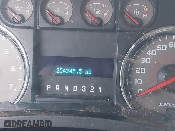 2009 Ford F-150 XL with VIN 1FTPX14V29KC15774, listed as a IAAI auction lot 41542368 with 256,000 mi miles. Bid and sale history available at carsss.com. Image 7.