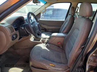 2005 Ford Explorer XLS z VIN 1FMZU62K05UA91098, wystawiony jako Copart lot #42656045 z przebiegiem 205 058 mil mil oraz Czysty tytuł • Clean title. Historia ofert i sprzedaży dostępna na DreamBid. Obrazek 7.