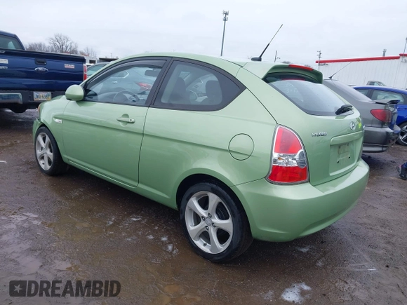 2009 Hyundai Accent Auto SE with VIN KMHCN36C69U113339, listed as a IAAI auction lot 41921277 with 228,213 mi miles. Bid and sale history available at carsss.com. Image 3.