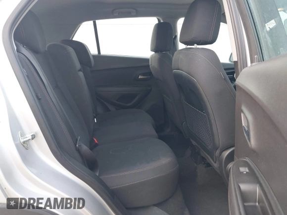 2017 Chevrolet Trax LS with VIN 3GNCJKSBXHL289303, listed as a IAAI auction lot 41899197 with 103,267 mi miles. Bid and sale history available at carsss.com. Image 8.