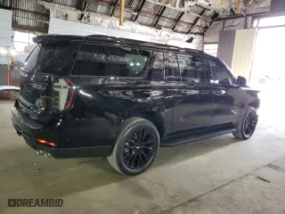 2025 Chevrolet Suburban RST with VIN 1GNS6ERL1SR112782, listed as a Copart auction lot 50931715 with 1,366 mi miles and Salvage Title. Bid and sale history available at carsss.com. Image 3.