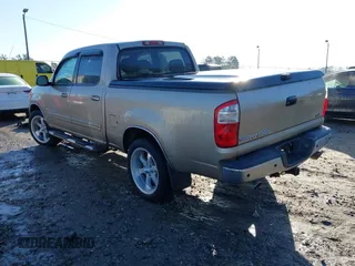 2004 Toyota Tundra SR5 with VIN 5TBET341X4S435475, listed as a IAAI auction lot 41772817 with 286,097 mi miles and . Bid and sale history available at DreamBid. Image 3.