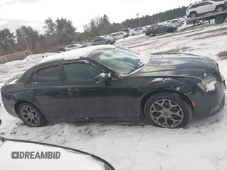 2015 Chrysler 300 with VIN 2C3CCAGG8FH904488, listed as a IAAI auction lot 41516698 with 1 mi miles. Bid and sale history available at carsss.com. Image 13.