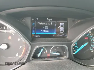 2013 Ford Escape Titanium z VIN 1FMCU0J98DUB64363, wystawiony jako Copart lot #54772925 z przebiegiem 109 956 mil mil oraz Szkody całkowita. Historia ofert i sprzedaży dostępna na DreamBid. Obrazek 9.