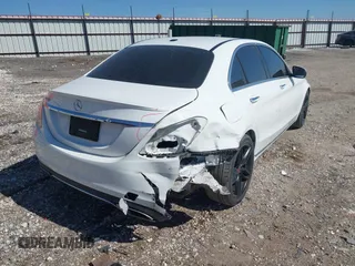 2018 Mercedes-Benz C 300 with VIN 55SWF4JB0JU262196, listed as a IAAI auction lot 41763838 with 98,948 mi miles and . Bid and sale history available at carsss.com. Image 4.