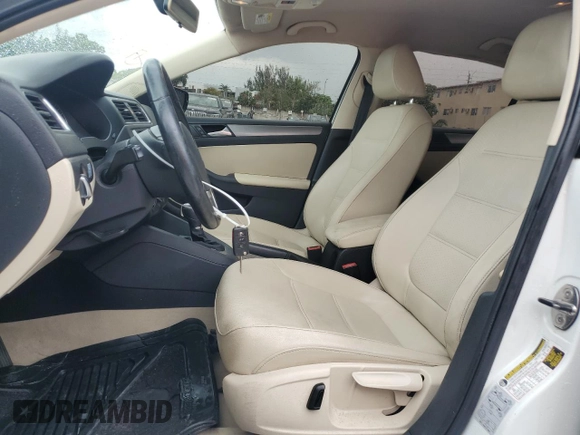 2014 Volkswagen Jetta TDI w/Premium with VIN 3VWLL7AJ2EM266867, listed as a Copart auction lot 52174475 with 73,574 mi miles and Salvage title. Bid and sale history available at DreamBid. Image 7.