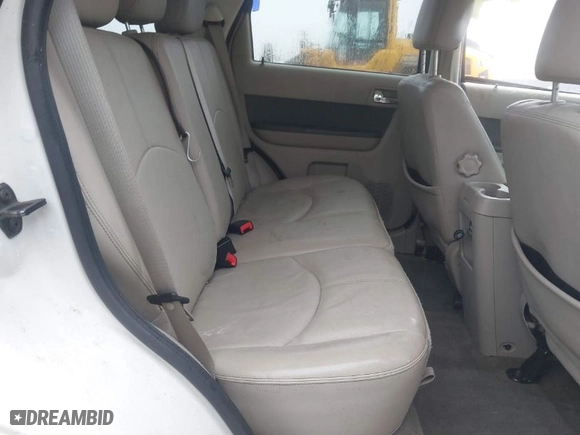 2010 Mercury Mariner Premier with VIN 4M2CN9HG8AKJ09679, listed as a IAAI auction lot 41472049 with 99,554 mi miles. Bid and sale history available at carsss.com. Image 8.