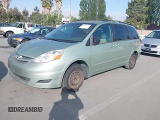 2008 Toyota Sienna with VIN 5TDZK23C18S150789, listed as a IAAI auction lot 42228393 with 113,546 mi miles and . Bid and sale history available at DreamBid. Image 2.