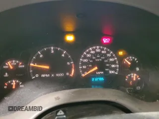 2001 GMC Jimmy SLE with VIN 1GKDT13W412139248, listed as a Copart auction lot 87383154 with 212,705 mi miles and Clean Title. Bid and sale history available at carsss.com. Image 9.