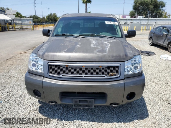 2005 Nissan Titan SE with VIN 1N6AA06AX5N555112, listed as a Copart auction lot 60567975 with 289,585 mi miles and Clean title. Bid and sale history available at DreamBid. Image 5.