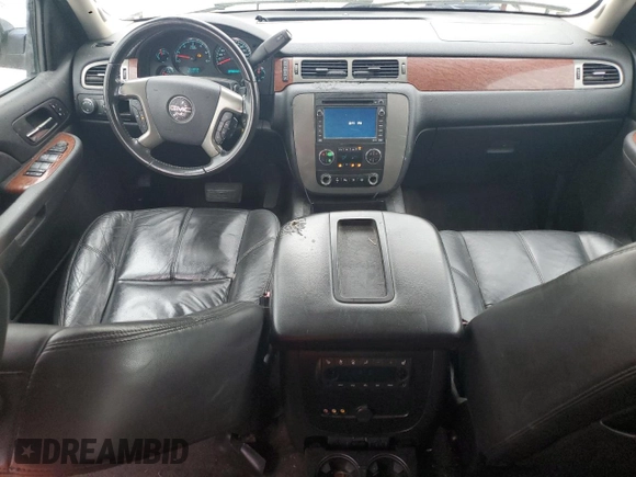 2008 GMC Yukon XL SLT 4SB z VIN 1GKFC16078R204417, wystawiony jako Copart lot #49478375 z przebiegiem 275 713 mil mil oraz Szkoda całkowita • Salvage title. Historia ofert i sprzedaży dostępna na DreamBid. Obrazek 8.