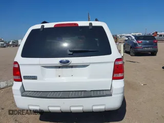 2008 Ford Escape Limited with VIN 1FMCU04108KD76309, listed as a IAAI auction lot 42027151 with 173,583 mi miles and . Bid and sale history available at DreamBid. Image 17.