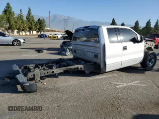 2004 Ford F-150 STX with VIN 1FTRX12W84NC37225, listed as a Copart auction lot 67905554 with 0 mi miles and Salvage Title. Bid and sale history available at carsss.com. Image 3.
