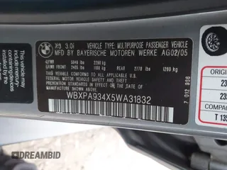 2005 BMW X3 3.0i with VIN WBXPA934X5WA31832, listed as a IAAI auction lot 41927615 with 999,999 mi miles. Bid and sale history available at carsss.com. Image 9.