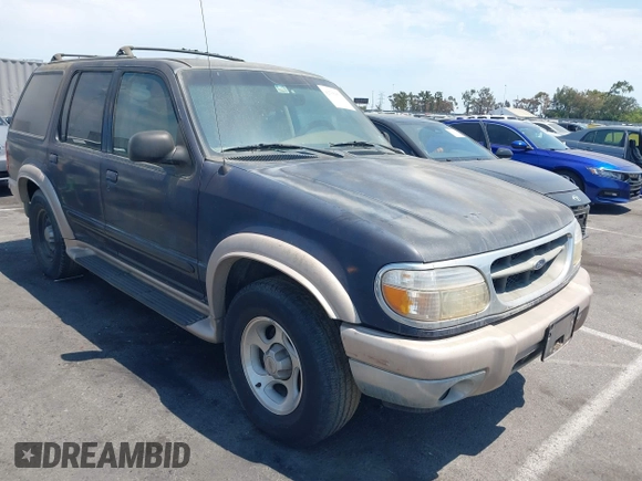 2000 Ford Explorer Eddie Bauer с VIN 1FMZU64E2YZA53922, выставлен на аукционе IAAI как лот 42765856 с пробегом 191 240 миль миль и . История ставок и продаж доступна на DreamBid. Изображение 1.