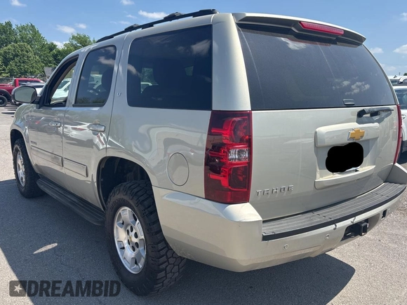 2014 Chevrolet Tahoe LT с VIN 1GNSKBE01ER228400, выставлен на аукционе Copart как лот 53716725 с пробегом 160 420 миль миль и Чистый • Clean title. История ставок и продаж доступна на DreamBid. Изображение 3.
