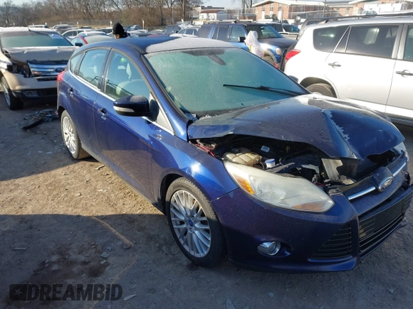 2012 Ford Focus SEL with VIN 1FAHP3M21CL145245, listed as a IAAI auction lot 41320151 with 85,630 mi miles. Bid and sale history available at carsss.com. Image 1.