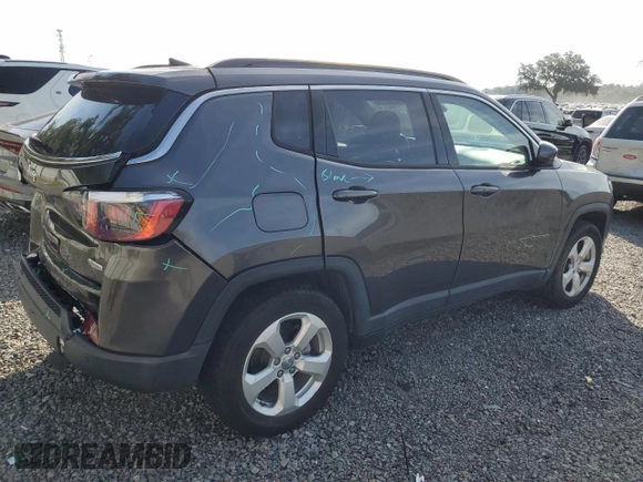 2020 Jeep Compass Latitude with VIN 3C4NJCBB4LT102217, listed as a Copart auction lot 59883755 with 56,257 mi miles and Non repairable. Bid and sale history available at DreamBid. Image 3.