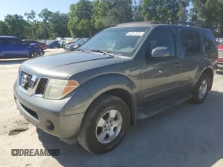 2005 Nissan Pathfinder LE with VIN 5N1AR18W85C766052, listed as a Copart auction lot 52217315 with 178,456 mi miles and Clean Title. Bid and sale history available at carsss.com. Image 1.