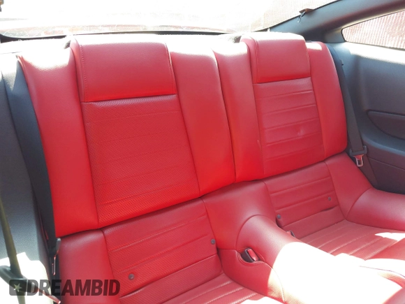 2005 Ford Mustang GT Deluxe with VIN 1ZVHT82H455106809, listed as a IAAI auction lot 42010527 with 76,049 mi miles and . Bid and sale history available at DreamBid. Image 8.