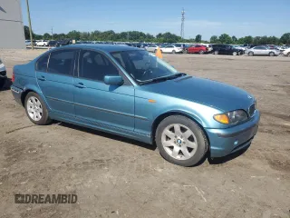 2005 BMW 3 Series 325i with VIN WBAEV33435KW17599, listed as a Copart auction lot 60297355 with 155,914 mi miles and Clean title. Bid and sale history available at DreamBid. Image 4.