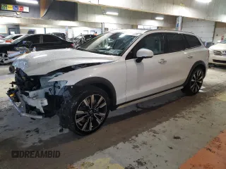 2020 Volvo V60 z VIN YV4102WKXL1031888, wystawiony jako Copart lot #47873925 z przebiegiem 59 799 mil mil oraz Szkody całkowita. Historia ofert i sprzedaży dostępna na DreamBid. Obrazek 1.