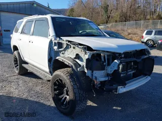 2019 Toyota 4Runner SR5 with VIN JTEBU5JR4K5726940, listed as a IAAI auction lot 41801853 with 81,097 mi miles. Bid and sale history available at carsss.com. Image 6.