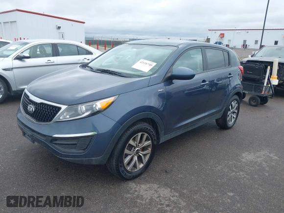 2014 Kia Sportage LX with VIN KNDPBCAC4E7585800, listed as a IAAI auction lot 42126740 with 193,573 mi miles and . Bid and sale history available at carsss.com. Image 2.