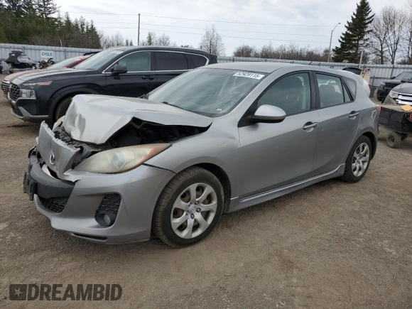 2012 Mazda 3 i Touring z VIN JM1BL1L74C1634540, wystawiony jako Copart lot #52929115 z przebiegiem 385 464 mil mil oraz Szkoda całkowita • Salvage title. Historia ofert i sprzedaży dostępna na DreamBid. Obrazek 1.