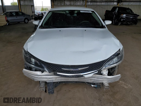 2015 Chrysler 200 Limited with VIN 1C3CCCAB3FN568653, listed as a Copart auction lot 51830395 with 195,498 mi miles and Salvage Title. Bid and sale history available at carsss.com. Image 5.