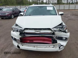 2018 Toyota 4Runner SR5 with VIN JTEBU5JR6J5556143, listed as a IAAI auction lot 42012478 with 87,394 mi miles and . Bid and sale history available at carsss.com. Image 6.