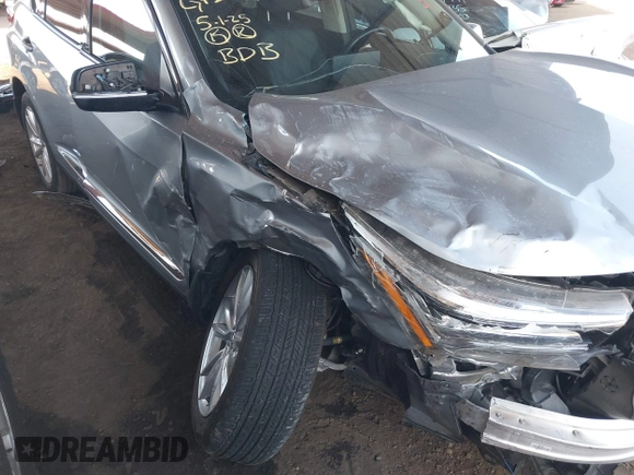 2021 Acura RDX with VIN 5J8TC2H34ML047472, listed as a IAAI auction lot 42214835 with 27,939 mi miles and . Bid and sale history available at DreamBid. Image 6.