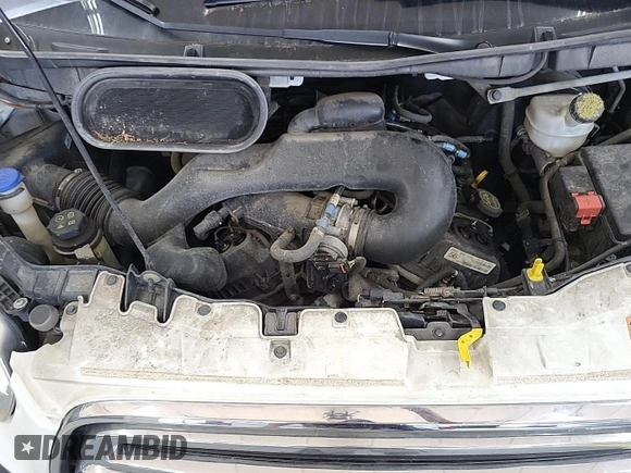 2018 Ford Transit с VIN 1FTYR3XM8JKB31055, выставлен на аукционе IAAI как лот 42791422 с пробегом 130 835 миль миль и . История ставок и продаж доступна на DreamBid. Изображение 18.