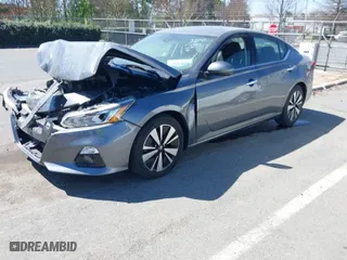 2020 Nissan Altima 2.5 SV with VIN 1N4BL4DV4LC167077, listed as a IAAI auction lot 41863717 with 107,391 mi miles. Bid and sale history available at carsss.com. Image 2.