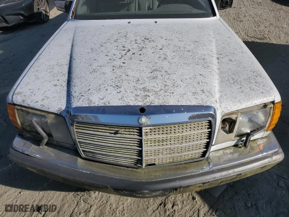 1988 Mercedes-Benz 420 Series 420SEL with VIN WDBCA35D7JA373795, listed as a Copart auction lot 79029034 with NaN miles and Clean Title. Bid and sale history available at carsss.com. Image 11.