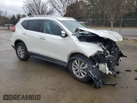 2017 Nissan Rogue SV with VIN KNMAT2MT8HP604376, listed as a Copart auction lot 83649814 with 87,119 mi miles and Salvage Title. Bid and sale history available at carsss.com. Image 4.