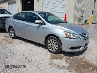 2014 Nissan Sentra SR z VIN 3N1AB7AP7EY202384, wystawiony jako IAAI lot #42403645 z przebiegiem 174 338 mil mil oraz . Historia ofert i sprzedaży dostępna na DreamBid. Obrazek 1.