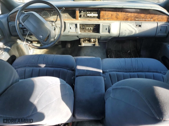 1993 Buick Roadmaster with VIN 1G4BN5373PR407697, listed as a Copart auction lot 74254964 with NaN miles and Clean Title. Bid and sale history available at carsss.com. Image 8.