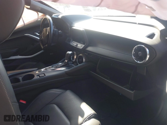 2018 Chevrolet Camaro 2SS with VIN 1G1FH1R7XJ0191056, listed as a IAAI auction lot 41708025 with Not provided miles and . Bid and sale history available at DreamBid. Image 5.
