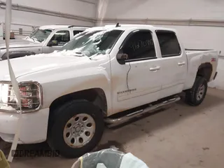 2011 Chevrolet Silverado 1500 with VIN 1GCPKTE39BF169611, listed as a IAAI auction lot 41270847 with 184,975 mi miles and . Bid and sale history available at DreamBid. Image 17.