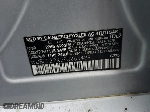 2008 Mercedes-Benz E 320 with VIN WDBUF22X58B266439, listed as a Copart auction lot 61152695 with 82,576 mi miles and Salvage title. Bid and sale history available at DreamBid. Image 12.
